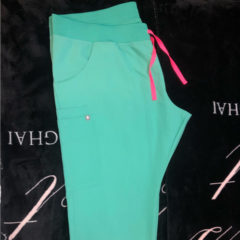 Figs Scrubs Bottoms XXL